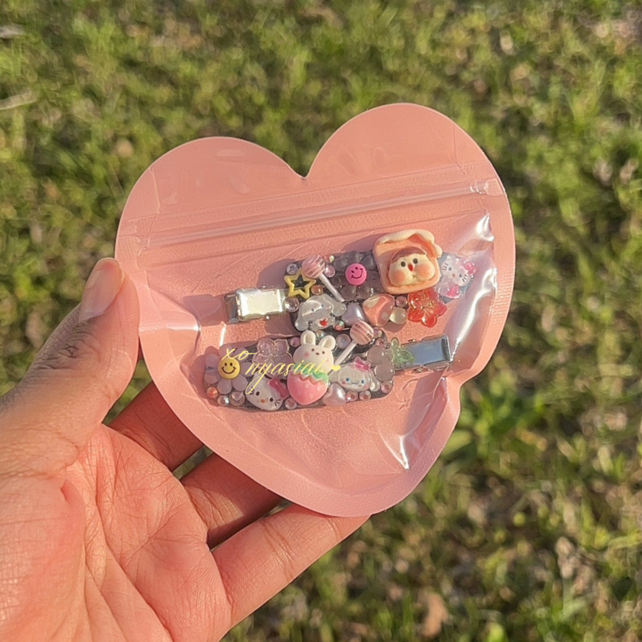 Junk hair clips