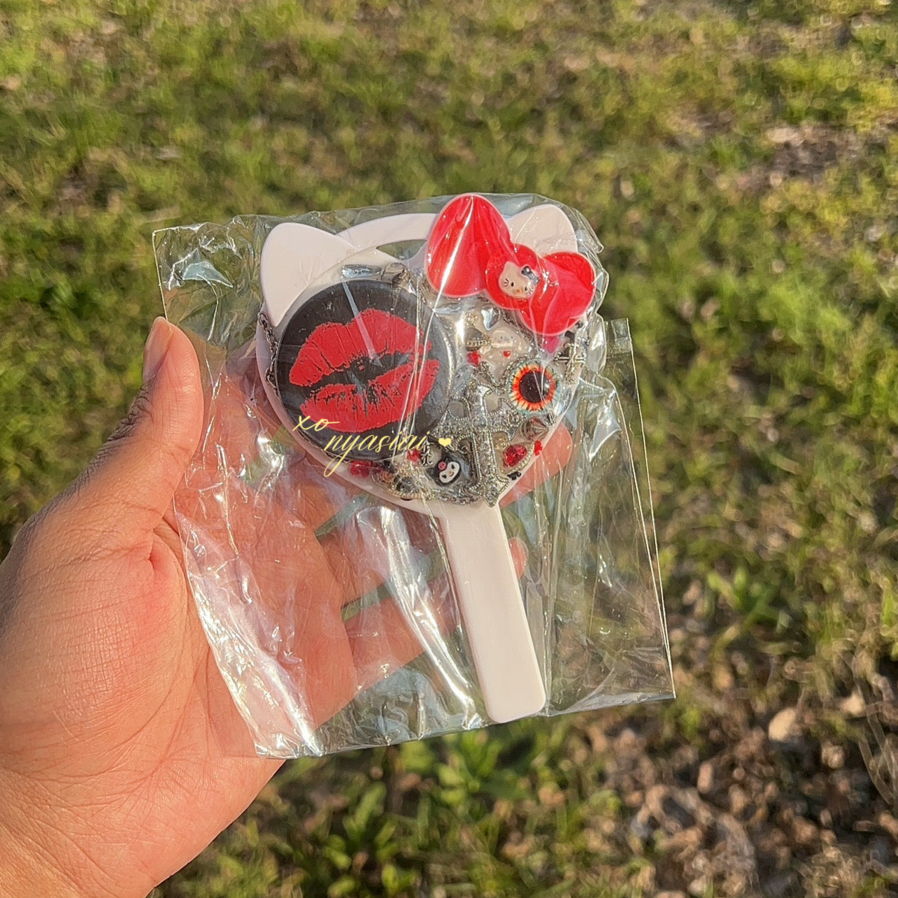 Emo hk mini mirror