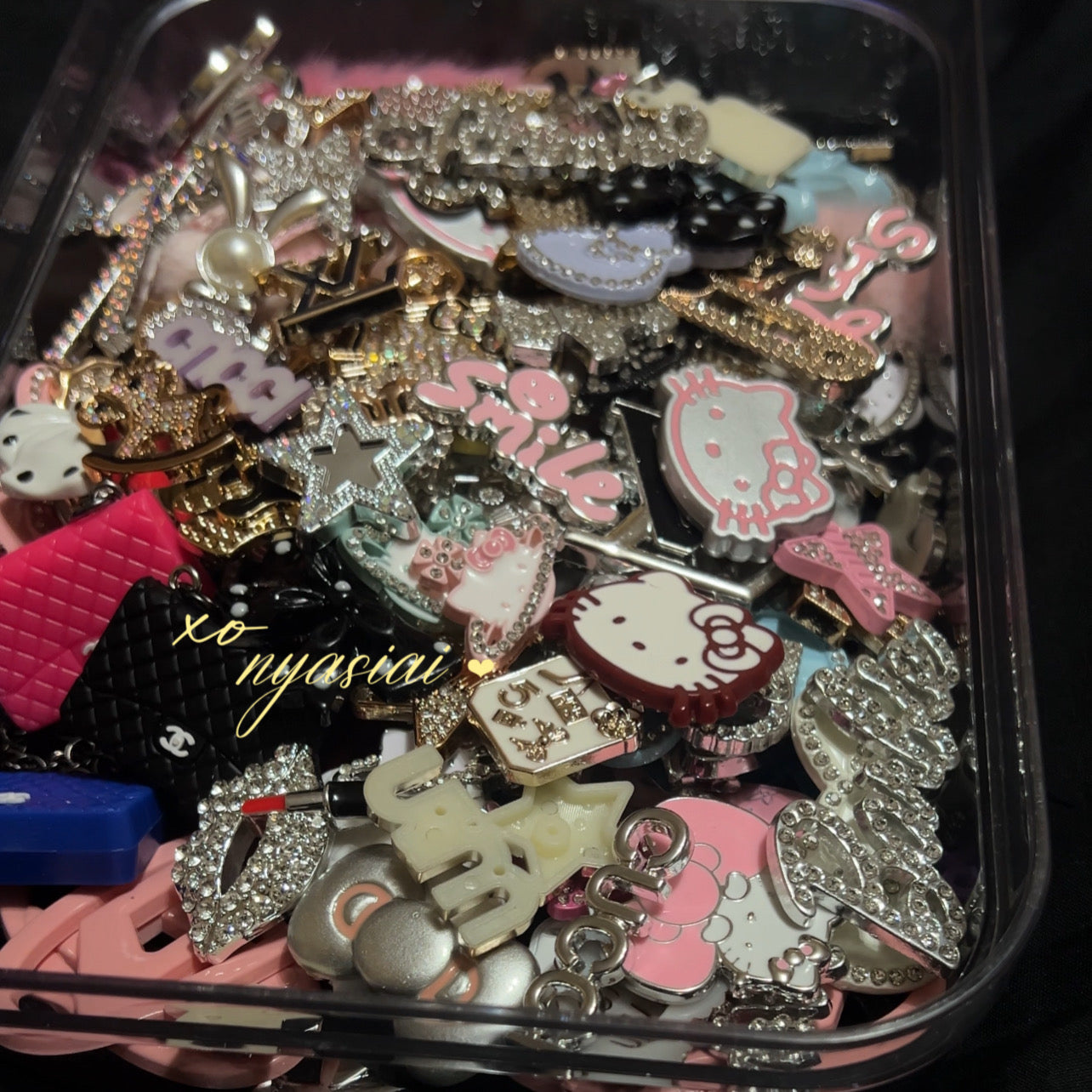 Charm mixes